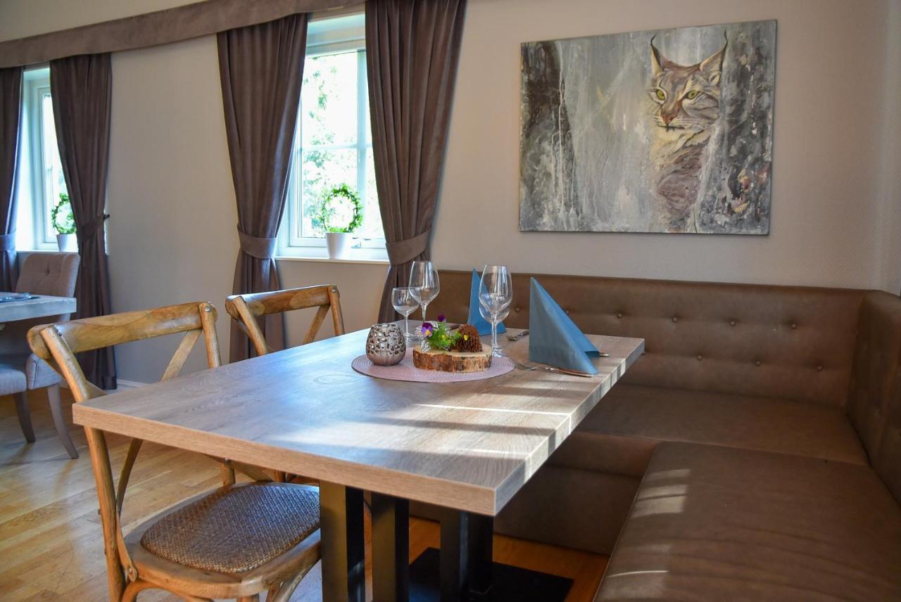 Big River Camp Hotel & Spa Follinge Екстер'єр фото