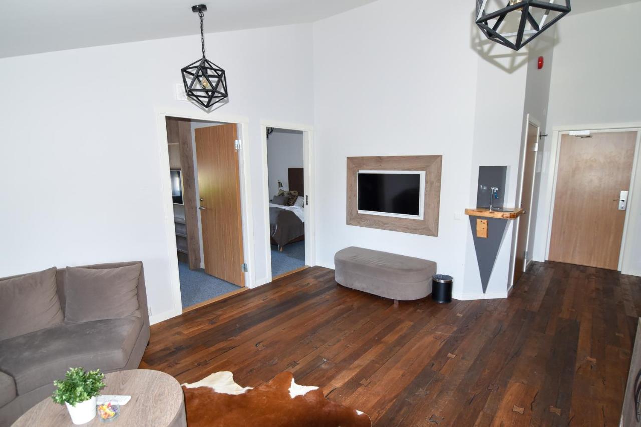 Big River Camp Hotel & Spa Follinge Екстер'єр фото